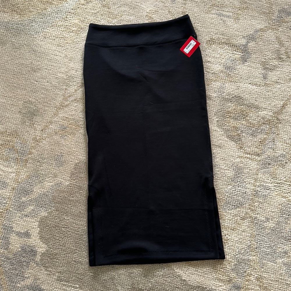 Spanx air essentials midi skirt